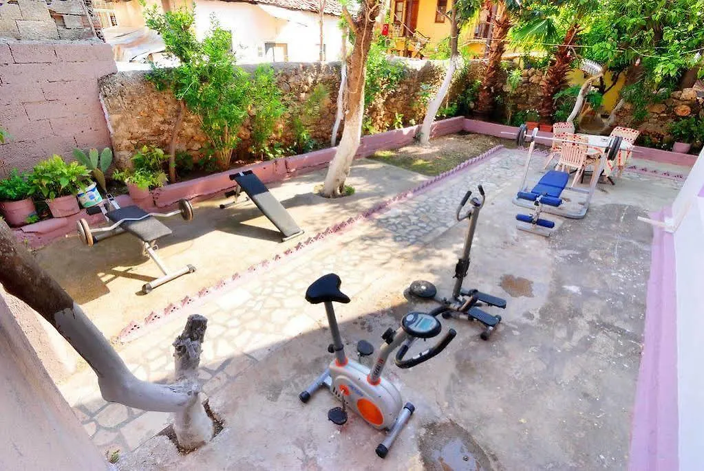 Ozmen Hotel Antalya